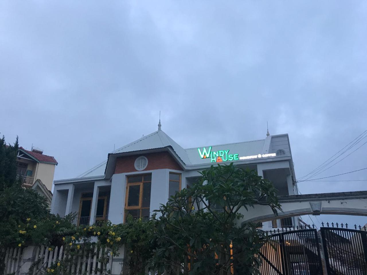 Windy House Hotel Dalat Bagian luar foto